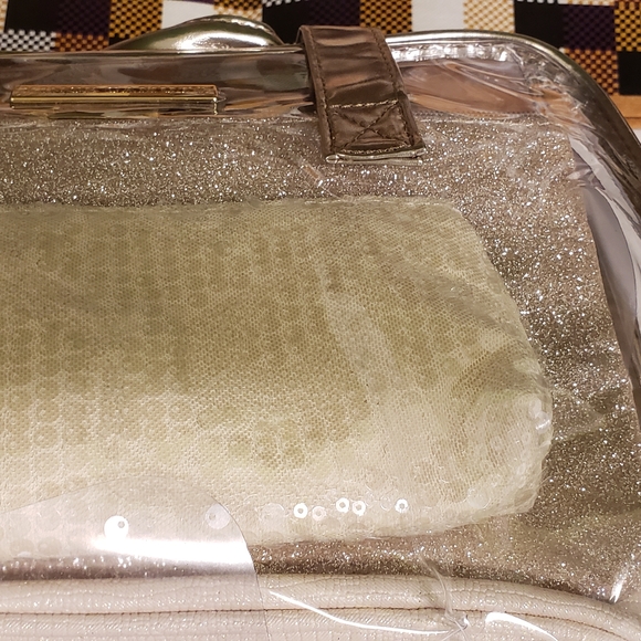 Vince Camuto Gold and Cream Cosmetic Bag Set - Picture 6 of 7